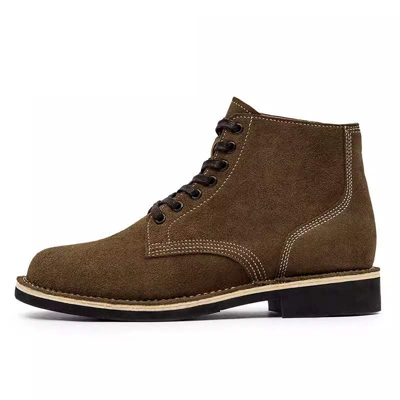 Suede boondocker boots for man