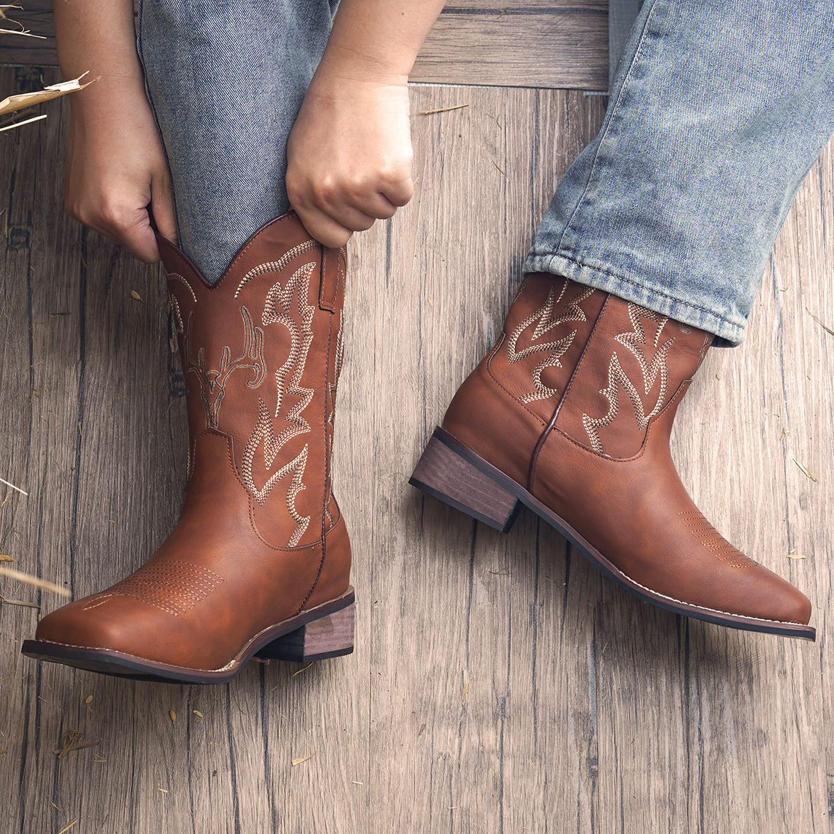 Men's Embroidered Vintage Cowboy Boots