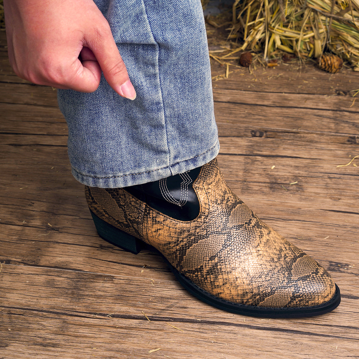 Snake Print Western Cowboy Boots